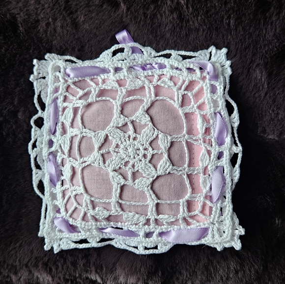 Lavender sachet - Picture 2 of 2